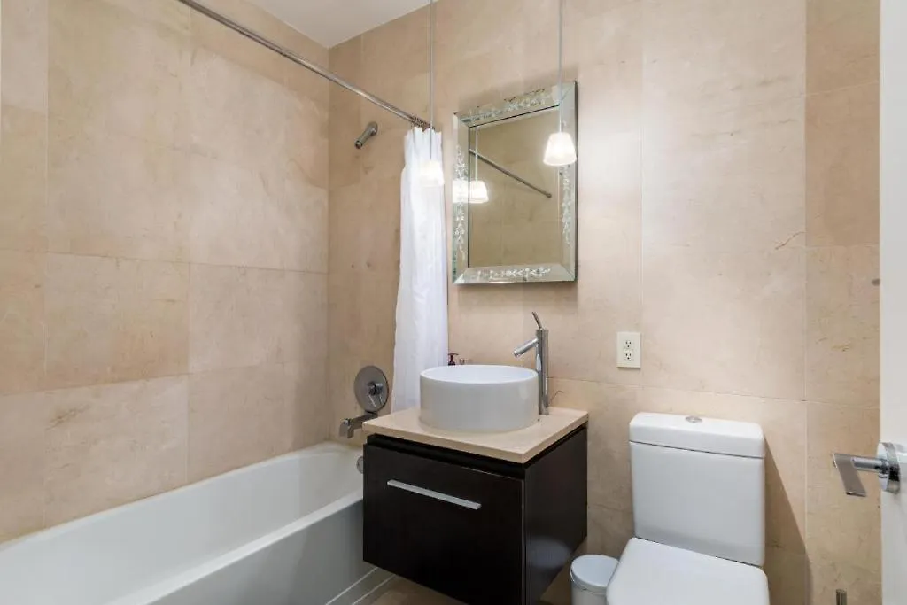 Luxury 5 Bedroom 2 Bath Apartment In Nyc! New York 0*,